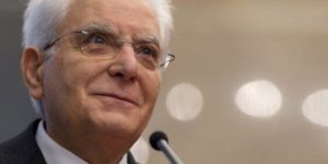 Mattarella annunzia il governo tecnico, cioè il colpo di Stato finanziario